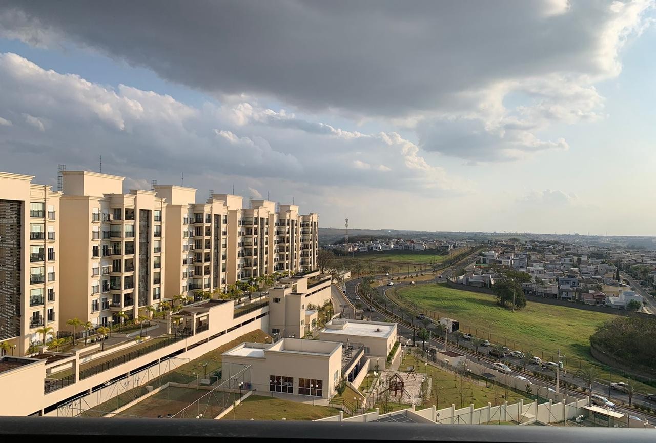Vista registrada a partir da sacada de uma unidade do Noville, em Campinas — SP